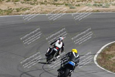 media/Apr-20-2025-AHRMA (Sun) [[393a79c373]]/Race/Group 12/Turn 4b/